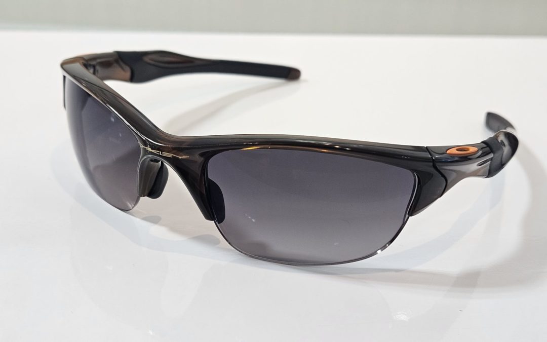 ゴルフ用にご持参のHalf Jacket 2.0(ハーフジャケット）に度付き偏光サングラスを作っていただきました！