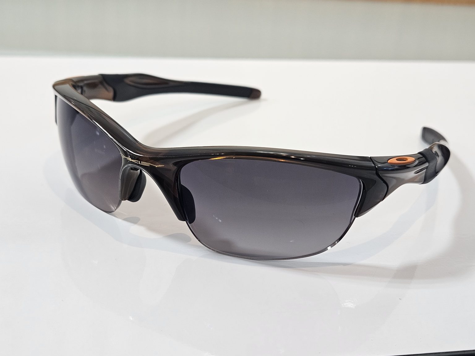 ゴルフ用にご持参のHalf Jacket 2.0(ハーフジャケット）に度付き偏光サングラスを作っていただきました！